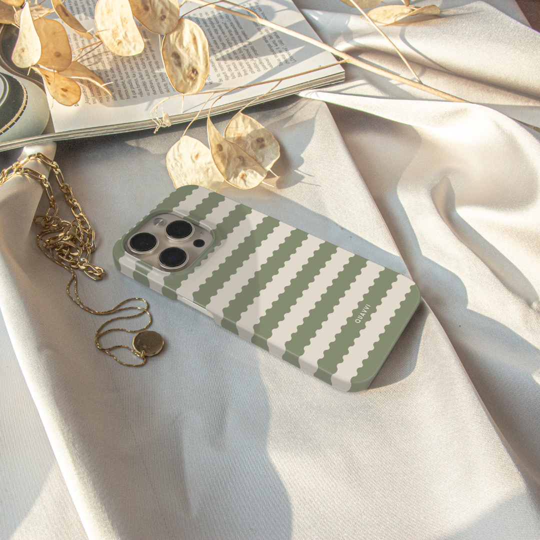 Pistachio Dream-phone-case-tough-magsafe-shockproof-QUAVVICASES